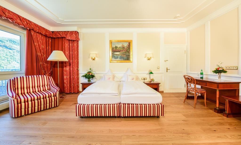 Bellevue Rheinhotel Бопард Екстериор снимка